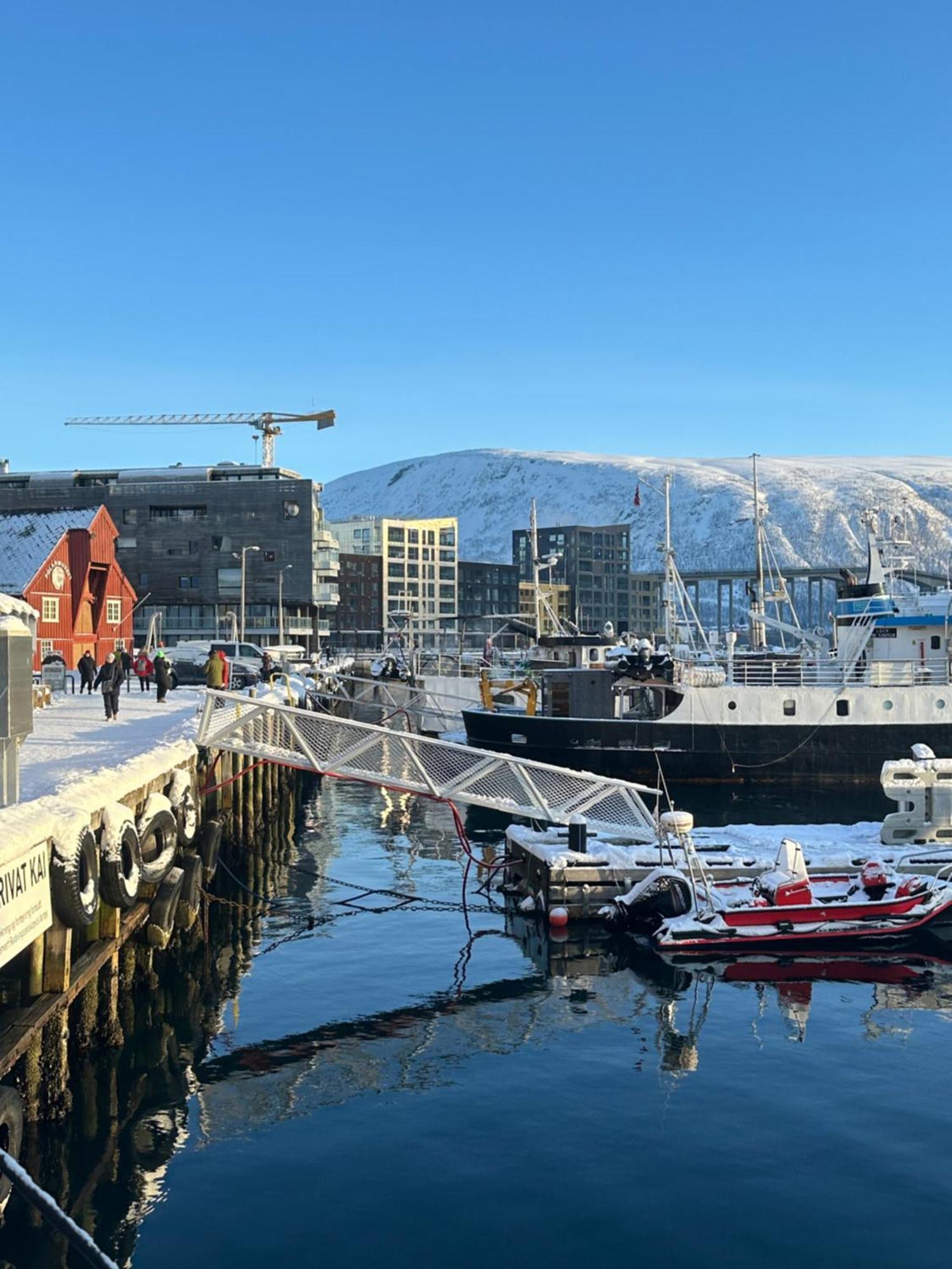 Thenorthernexplorer Penthouse Tromsø Exterior foto